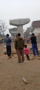 कौशाम्बी03जनवरी24*बम्हरौली में चला शासन प्रशासन का बुलडोजर*।