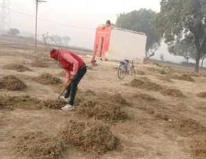 कौशाम्बी20जनवरी24*सैकड़ो वर्ष पुराने मंदिर की साफ सफाई करना भूल गया प्रशासन*