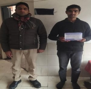 मथुरा20जनवरी24*थाना जैत पुलिस द्वारा 01 अभियुक्त , सट्टा पर्ची डायरी , पेन, व कुल 720/- रुपये नकद के साथ गिरफ्तार किया गया-*