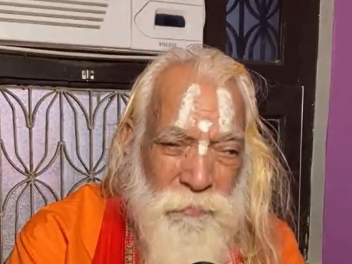 अयोध्या21जनवरी24*32 साल से की रामलला की पूजा,नहीं मिला प्राण प्रतिष्ठा का निमंत्रण, जानें आचार्य सत्येंद्र दास ने क्या कहा*