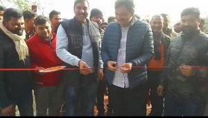 वाराणसी22जनवरी24*डाऊन टाऊन फैमिली रेस्टोरेंट का एमएलसी ने किया उद्घाटन