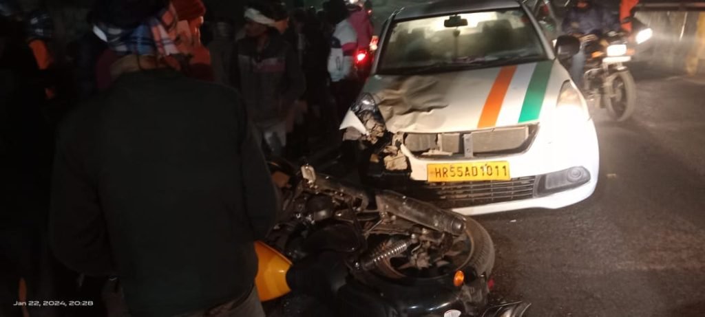 मथुरा22जनवरी24*22 जनवरी 2024 कार चालक ने शराब के नशे में बाइक चालक को मारी जोरदार टक्कर* मथुरा22जनवरी24*22 जनवरी 2024 कार चालक ने शराब के नशे में बाइक चालक को मारी जोरदार टक्कर*