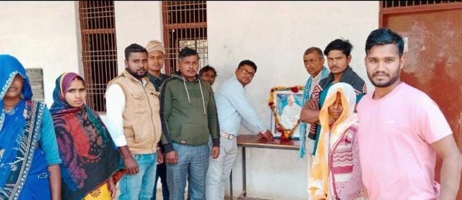 कौशाम्बी30जनवरी24*महात्मा गांधी ने दिलाई थी अंग्रेजो से देश को आजादी...वेद प्रकाश यादव*