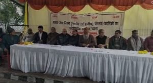 लखनऊ03जनवरी24*जल निगम पेंशनरों कर्मचारियों का धरना प्रदर्शन जारी।