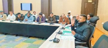 कानपुर नगर05जनवरी24*शून्‍य उत्‍प्रवाह निस्‍तारित किए जाने एवं नियत रोस्टर अवधि में उत्पादन प्रक्रियायें बंद कराने के संबंध में बैठक की गई।