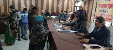 अयोध्या06जनवरी24*सम्पूर्ण समाधान दिवस में 129 शिकायतों में 8 का मौके पर निस्तारण