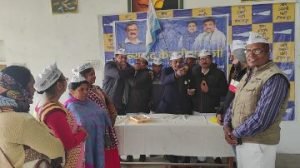 मिर्जापुर12जनवरी24*संजय सिंह को राज्यसभा भेजने पर आप कार्यकर्ताओं ने माननीय केजरीवाल को धन्यवाद ज्ञापित किया।