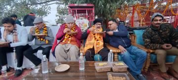 अयोध्या15जनवरी24*शिवमंदिर हाईवे बूथ नंबर चार पर खिचड़ी भोज का आयोजन किया गया।