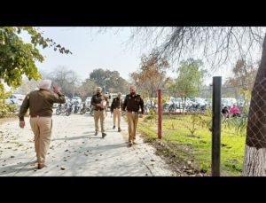 पंजाब 16 फरवरी 2024* थाना प्रभारी नवप्रीत ने बंद के चलते तहसील कम्पलैक्स व कोर्ट कम्पलैक्स में सुरक्षा प्रबंधों का जायजा लिया