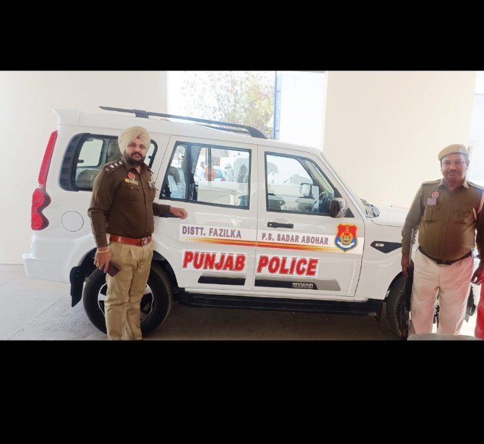 पंजाब 29 फरवरी 2024* मुख्यमंत्री भगवंत मान पंजाब पुलिस को 410 नई गाडिय़ां दी पंजाब 29 फरवरी 2024* मुख्यमंत्री भगवंत मान पंजाब पुलिस को 410 नई गाडिय़ां दी
