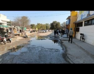 पंजाब 08 फरवरी 2024* तहसील कम्पलैक्स में पानी भरा होने से लोग परेशान