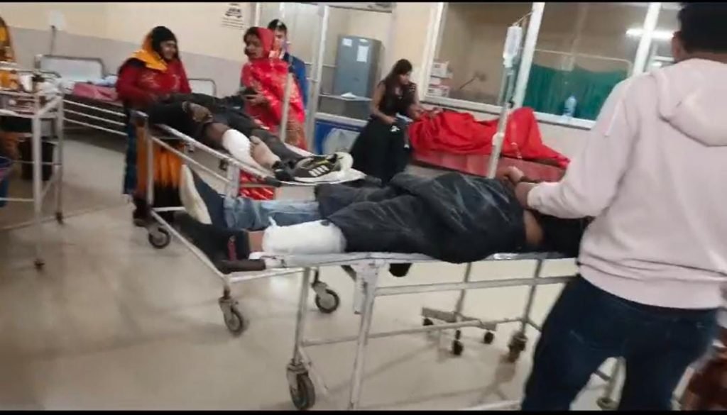 कानपुर नगर2फरवरी24*राष्ट्रीय राजमार्ग पर तेज रफ्तार वाहन का फिर दिखा कहर कानपुर नगर2फरवरी24*राष्ट्रीय राजमार्ग पर तेज रफ्तार वाहन का फिर दिखा कहर