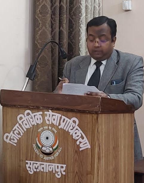 सुल्तानपुर02फरवरी24*महिलाए संस्थान अथवा किसी भी कार्य स्थल पर हो रहे लैंगिक उत्पीड़न की शिकायत समिति के समक्ष करें- सचिव*