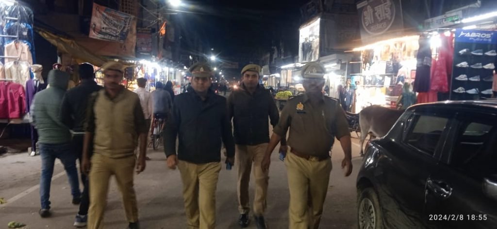 कौशाम्बी08फरवरी24*स्नान पर्व को लेकर पुलिस ने वाहनों की सघन चेकिंग की **