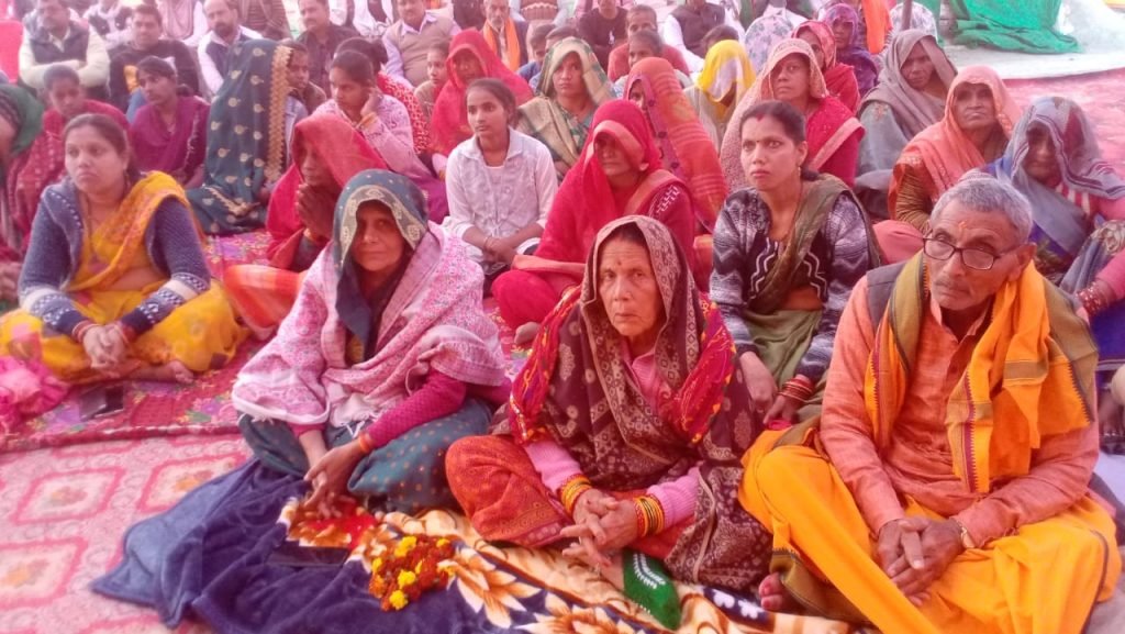 कौशाम्बी09फरवरी24*श्रीमद् भागवत कथा श्रवण से बदलता है मनुष्य का जीवन*