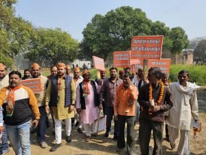 कानपुर12फरवरी24*कानपुर में भाजपा किसान मोर्चा दक्षिण की ग्राम परिक्रमा यात्रा का उद्घाटन हुआ।