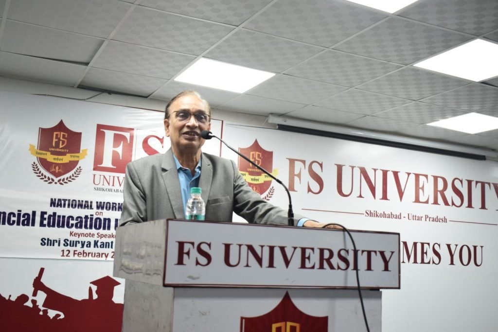 शिकोहाबाद12फरवरी24*एफ.एस. विश्वविद्यालय में पूर्व महाप्रबंधक सेबी ने छात्रों को जोखिम से कराया अवगत शिकोहाबाद12फरवरी24*एफ.एस. विश्वविद्यालय में पूर्व महाप्रबंधक सेबी ने छात्रों को जोखिम से कराया अवगत