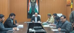 कौशाम्बी12फरवरी24*निर्माणाधीन परियोजनाओं की प्रगति की डीएम ने की विस्तृत समीक्षा*