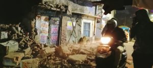 भागलपुर12फरवरी24*पुरानी मकान अचानक गिर जाने से आसपास में अफरा तफरी का मोहोल
