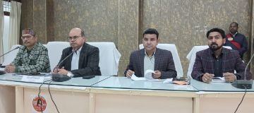 कौशाम्बी01फरवरी24*जिलाधिकारी ने जनपद के अधिकारियों के साथ की बैठक*