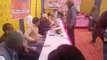 कौशाम्बी2फरवरी24*सिपाह में सीडीओ ने सुनी ग्रामवासियों की समस्याए* कौशाम्बी2फरवरी24*सिपाह में सीडीओ ने सुनी ग्रामवासियों की समस्याए*