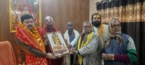 अयोध्या05फरवरी24*अयोध्या के नवागन्तुक सीओ आशुतोष मिश्रा का स्वागत सम्मान किया गया।