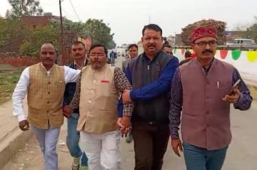 अयोध्या13फरवरी24*घूसखोर लेखपाल को एंटी करप्शन टीम ने रंगे हाथों दबोचा अयोध्या13फरवरी24*घूसखोर लेखपाल को एंटी करप्शन टीम ने रंगे हाथों दबोचा