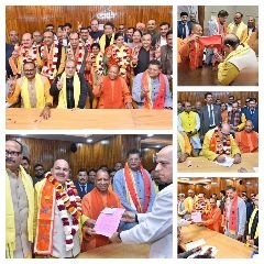 मथुरा15फरवरी24*चौधरी तेजवीर सिंह जी ने राज्यसभा चुनाव के लिए अपना नामांकन दाखिल किया। मथुरा15फरवरी24*चौधरी तेजवीर सिंह जी ने राज्यसभा चुनाव के लिए अपना नामांकन दाखिल किया।