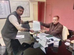 कौशाम्बी15फरवरी24*आरएम रोडवेज को ज्ञापन देकर रोडवेज बस चलाए जाने की सकिपा ने की मांग*