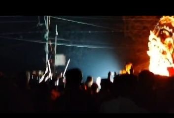 भागलपुर17फरवरी24*सरस्वती मूर्ति विसर्जन में दो समुदायों में पथराव,दर्जनों घायल,भारी पुलिस बल तैनात भागलपुर17फरवरी24*सरस्वती मूर्ति विसर्जन में दो समुदायों में पथराव,दर्जनों घायल,भारी पुलिस बल तैनात