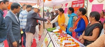 कौशाम्बी26फरवरी24*मिलेट रेसीपी प्रतियोगिता का सीडीओ ने दीप प्रज्ज्वलित कर किया शुभारम्भ*