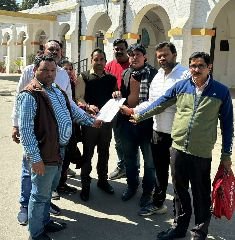 बिजनौर28फरवरी24*नगर पालिका परिषद के भाजपा सदस्यों ने मुख्यमंत्री को सम्बोधित ज्ञापन जिलाधिकारी को सौंपा। बिजनौर28फरवरी24*नगर पालिका परिषद के भाजपा सदस्यों ने मुख्यमंत्री को सम्बोधित ज्ञापन जिलाधिकारी को सौंपा।
