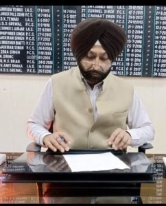 पंजाब 1 मार्च 2024* एसडीएम रविंद्रपाल सिंह अरोड़ा ने नगर निगम में कमिशनर का पद्भार संभाला