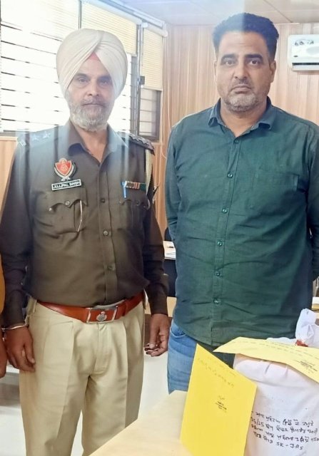 पंजाब सोमवार, 18 मार्च 2024* 3-50 किलो अफीम आरोपी कुलदीप सिंह पुलिस रिमांड के बाद जेल भेजा