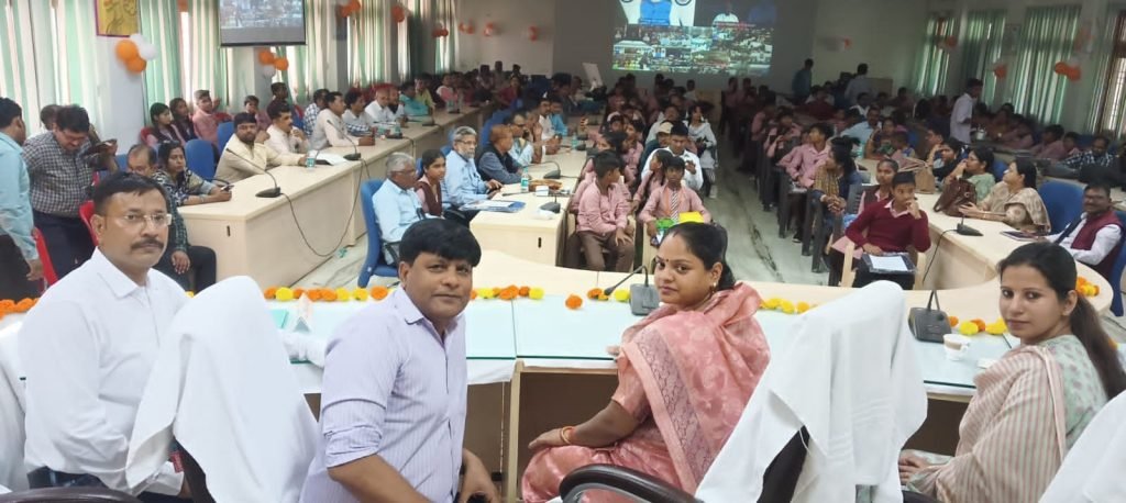 कौशाम्बी13मार्च24*निपुण विद्यालय सम्मान समारोह में बालिकाओं को किया गया प्रोत्साहित* कौशाम्बी13मार्च24*निपुण विद्यालय सम्मान समारोह में बालिकाओं को किया गया प्रोत्साहित*