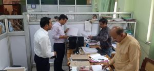 बाराबंकी 31 मार्च 24*डीएम ने किया जिला निर्वाचन कार्यालय का निरीक्षण, दिए दिशा-निर्देश
