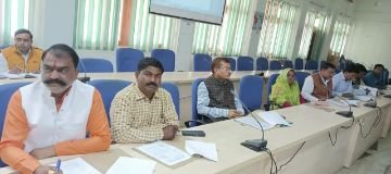 कौशाम्बी04मार्च24*जोनल सेक्टर मजिस्ट्रेट के साथ लोकसभा चुनाव की बैठक*