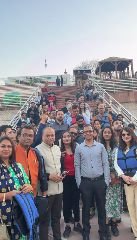 कानपुर नगर10मार्च24*मंडलायुक्त अमित गुप्ता ने बोट क्लब में सभी पर्यटकों और विशेष रूप से सोशल इनफ्लुएंसर के साथ विचार विमर्श किया और उनके अनुभवों को साझा किया