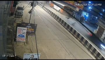 गोरखपुर11मार्च24*तीन सेंकड में तबाह हुए तीन परिवार...