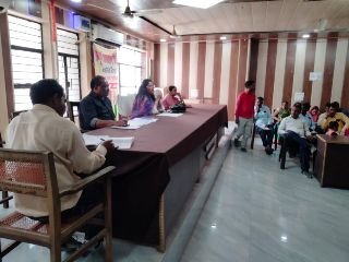 अयोध्या14मार्च24*उपजिलाधिकारी ने बीएलओ व सुपरवाइजर के साथ की बैठक अयोध्या14मार्च24*उपजिलाधिकारी ने बीएलओ व सुपरवाइजर के साथ की बैठक