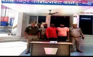 कानपुर नगर22मार्च24*चोरी का मोबाइल व नगदी के साथ 02 नफर अभियुक्तगण गिरफ्तार।