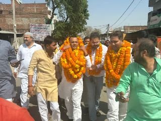 कौशाम्बी01अप्रैल24*कांग्रेस कमेटी के अध्यक्ष बने गौरव पाण्डेय का चरवा की धरती पर भव्य स्वागत* कौशाम्बी01अप्रैल24*कांग्रेस कमेटी के अध्यक्ष बने गौरव पाण्डेय का चरवा की धरती पर भव्य स्वागत*