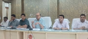 कौशाम्बी08अप्रैल24*मास्टर ट्रेनरों को ईवीएम का दिया गया प्रशिक्षण*