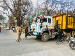 कौशाम्बी10अप्रैल24*एसपी के निर्देश पर पूरे जिले में चला वाहन चेकिंग अभियान*