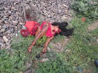 कौशाम्बी13अप्रैल24*ट्रेन की टक्कर से महिला की दर्दनाक मौत**नही हुई शिनाख्त,पुलिस जांच में जुटी* कौशाम्बी13अप्रैल24*ट्रेन की टक्कर से महिला की दर्दनाक मौत**नही हुई शिनाख्त,पुलिस जांच में जुटी*