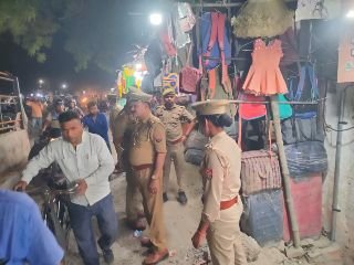 कानपुर नगर13अप्रैल24*पनकी पुलिस ने चलाया दुकानों का चालान अभियान* कानपुर नगर13अप्रैल24*पनकी पुलिस ने चलाया दुकानों का चालान अभियान*