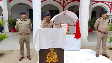 प्रतापगढ़14अप्रैल24*संविधान निर्माता डा0भीम राव अम्बेडकर की 133 वी जयंती के अवसर पर बाबा साहब के चित्र पर माल्यार्पण किया गया प्रतापगढ़14अप्रैल24*संविधान निर्माता डा0भीम राव अम्बेडकर की 133 वी जयंती के अवसर पर बाबा साहब के चित्र पर माल्यार्पण किया गया