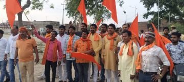 कौशाम्बी22अप्रैल24*पश्चिम शरीरा कस्बे में निकली भगवान श्रीराम जन्मोत्सव की भव्य शोभा यात्रा*