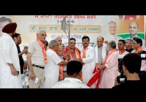 पंजाब 28 मई 2024* अबोहर ब्राह्मण सभा ने राजस्थान के मुख्यमंत्री भजन लाल शर्मा को परसा भेंट कर किया सम्मानित