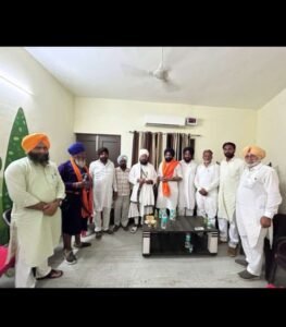 पंजाब 29 मई 2024* बोबी मान ने संत बाबा परमपाल सिंह पक्की टिब्बी वालों से आशीर्वाद लिया